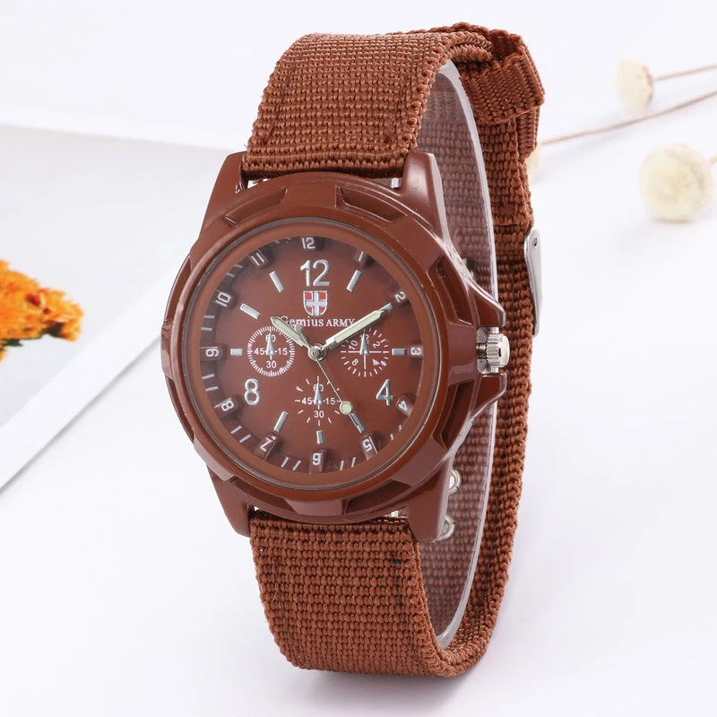 Relógio Syncro | Pulseira Nylon | Quartzo Analógico | Ponteiros Luminosos | Grande Mostrador | À Prova D’Água