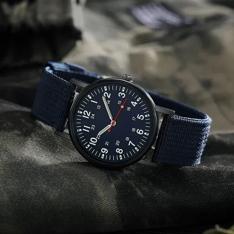 Relógio Syncro | Pulseira Nylon | Quartzo Analógico | Ponteiros Luminosos | Grande Mostrador | À Prova D’Água