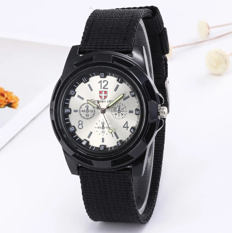 Relógio Syncro | Pulseira Nylon | Quartzo Analógico | Ponteiros Luminosos | Grande Mostrador | À Prova D’Água